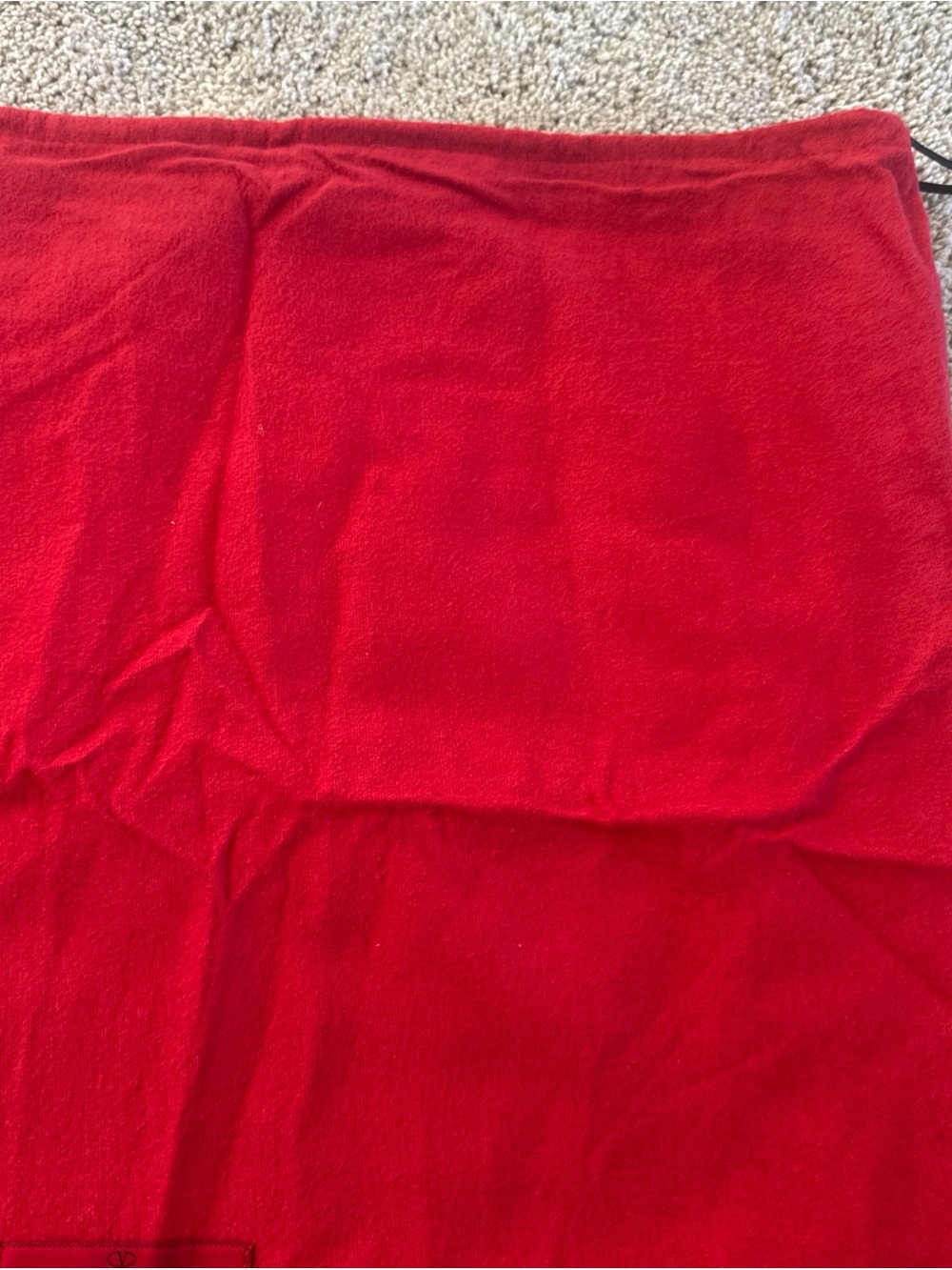 Valentino Garavani Large Red Flannel Thick Draw string Dust Bag 19x20 Luxury - Picture 4 of 8